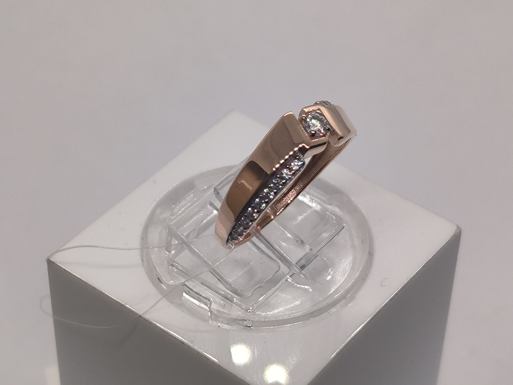 КОЛЬЦО С КАМНЯМИ (Au 585)