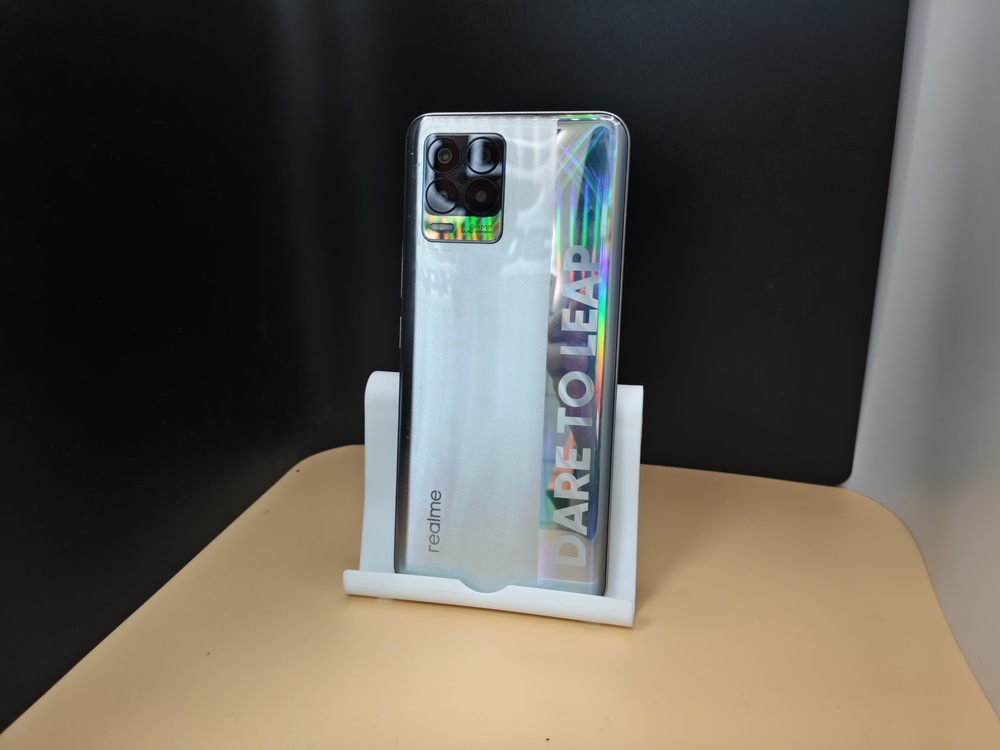 Смартфон Realme 8 6/128