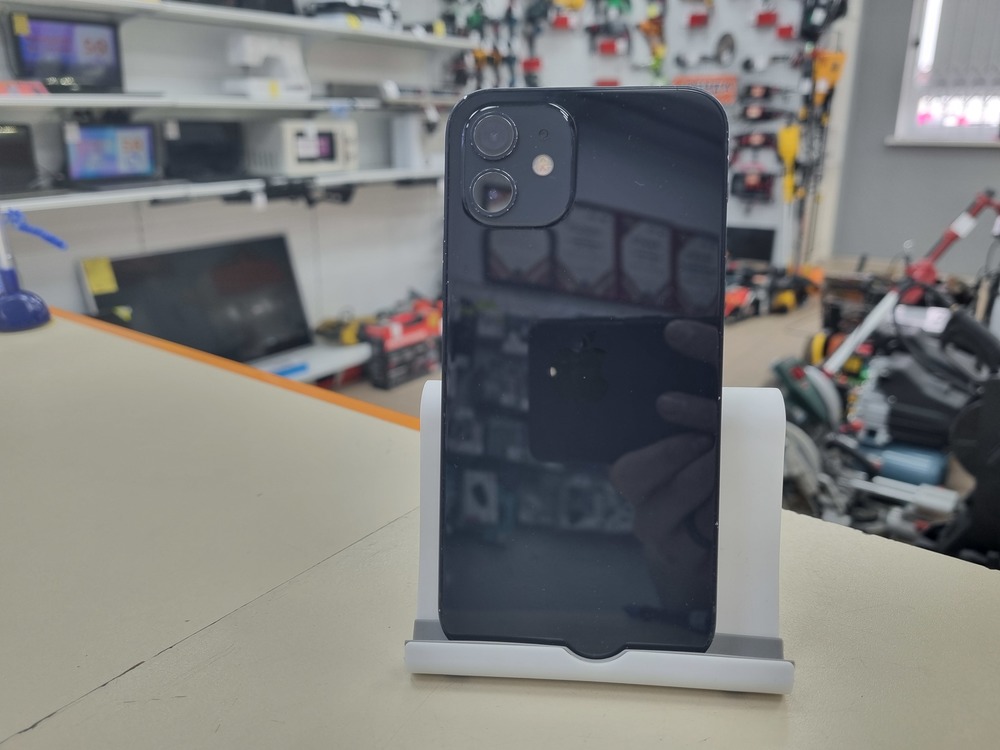 Смартфон Apple iPhone 12 128Gb
