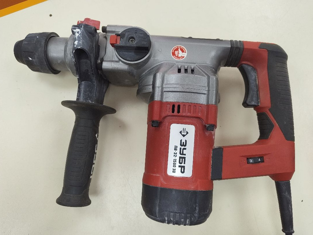 Перфоратор Зубр ПВ-32-1500 ЭВ