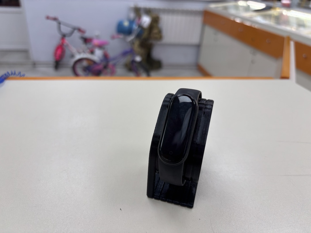 Фитнес-браслет Xiaomi Mi Band 5