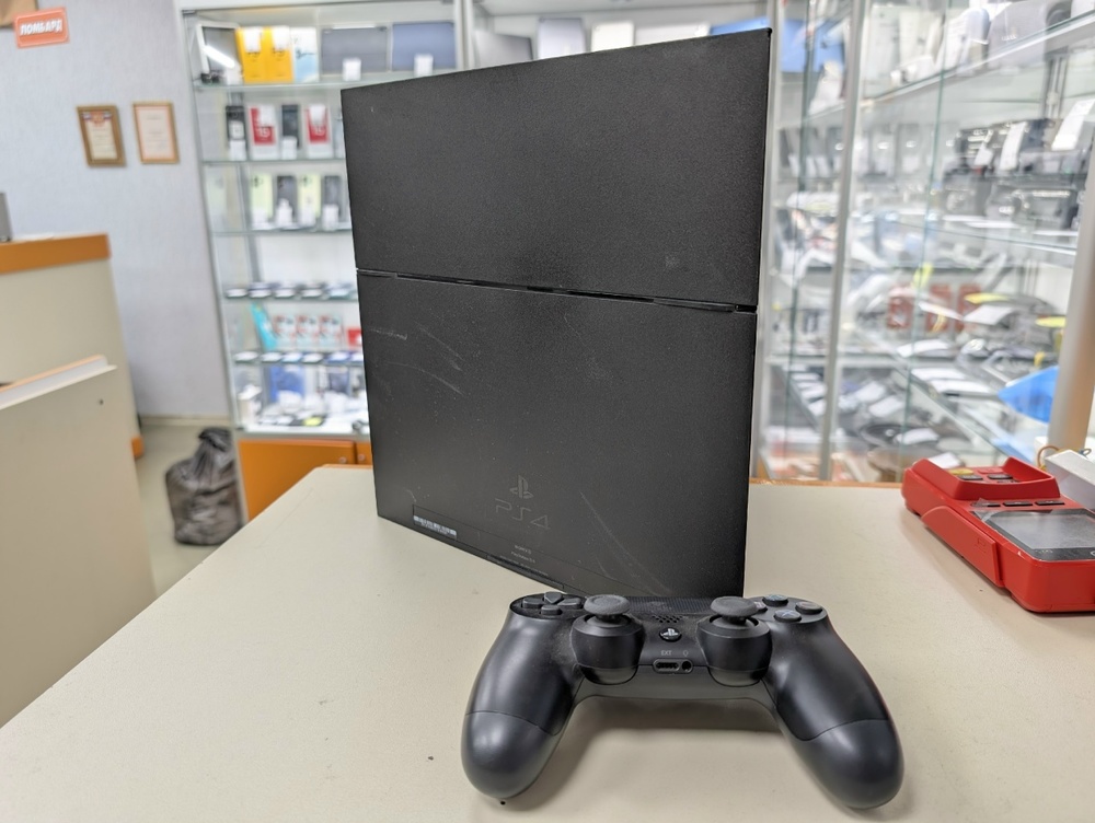 Игровая приставка PlayStation 4 FAT 500GB