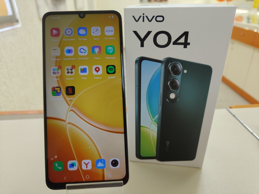 Смартфон Vivo Y04 4/128