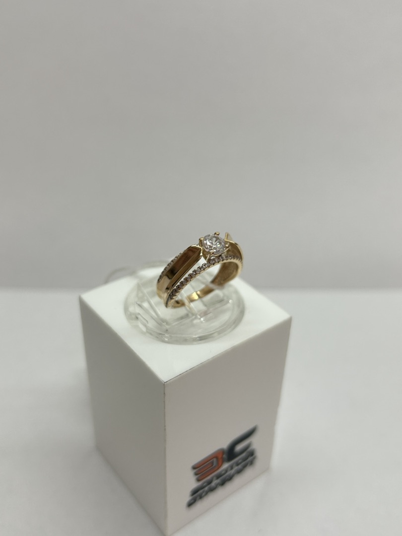 КОЛЬЦО С КАМНЯМИ (Au 585)