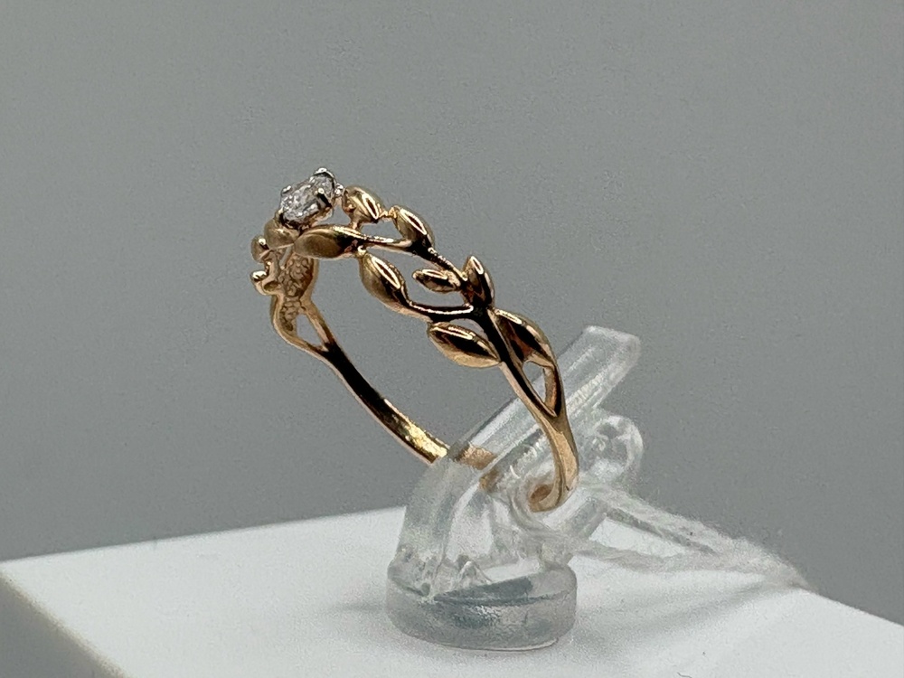 КОЛКМ585 КОЛЬЦО С КАМНЕМ (Au 585)