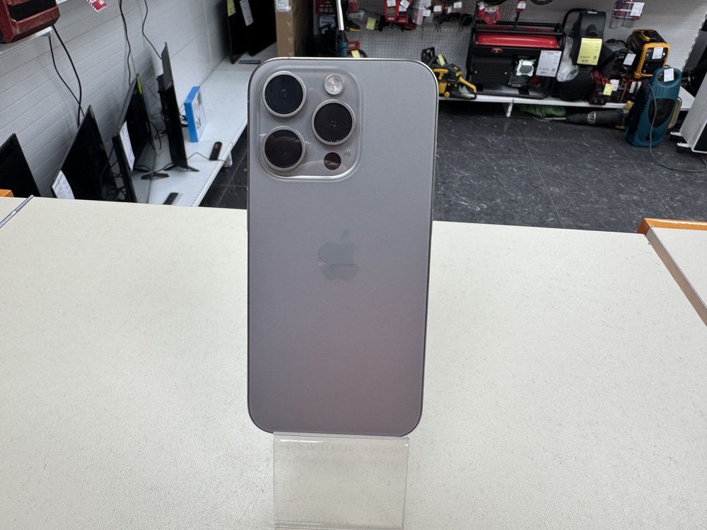 Смартфон Apple Iphone 15 Pro 256Gb
