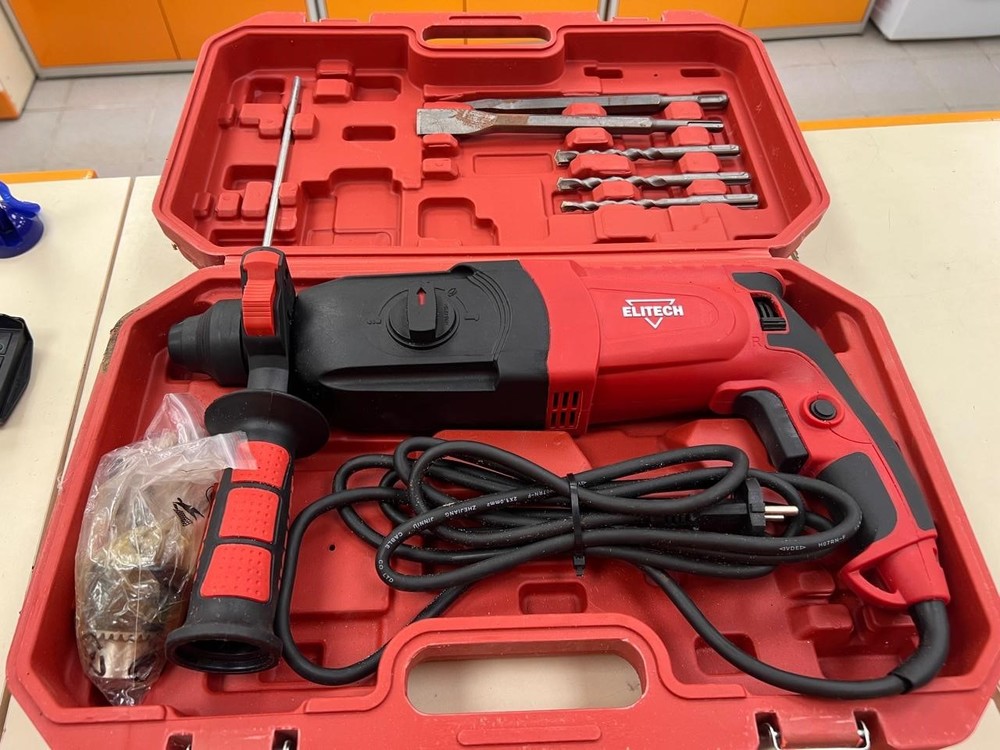 Перфоратор Elitech П1032РЭМ