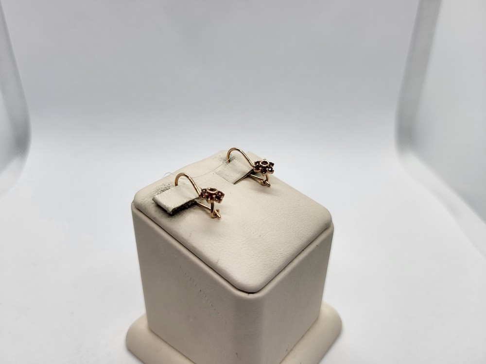 СЕРЬГИ ПЕТЕЛЬКА с камнями (Au 585)