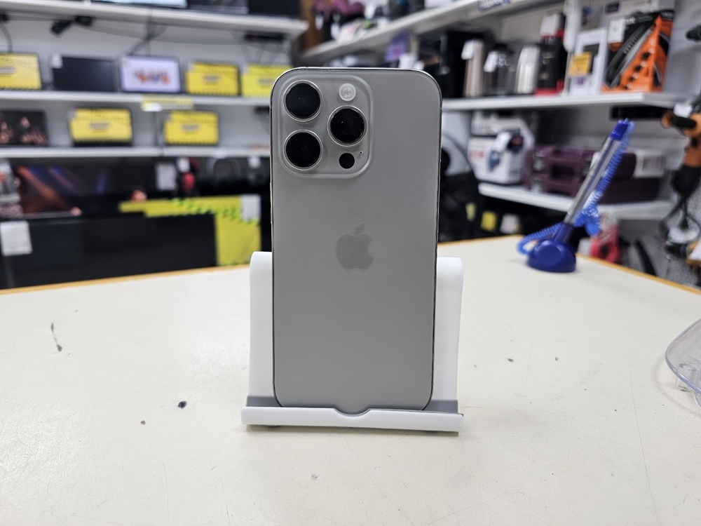 Смартфон Apple Iphone 16 Pro 128Gb
