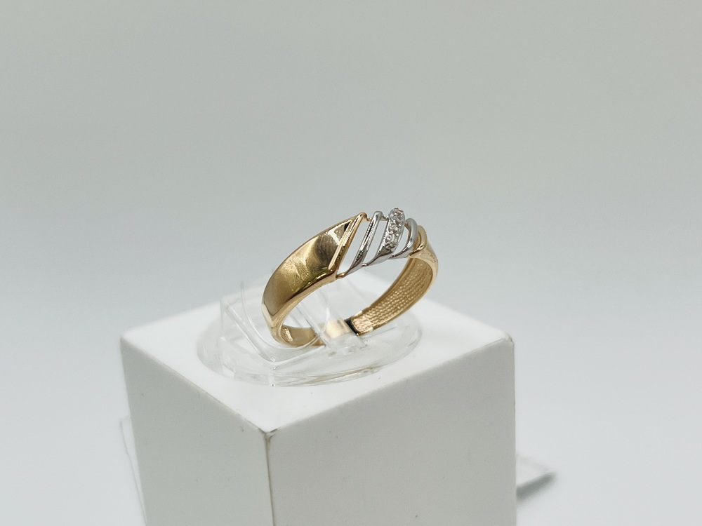 КОЛЬЦО С КАМНЯМИ (Au 585)