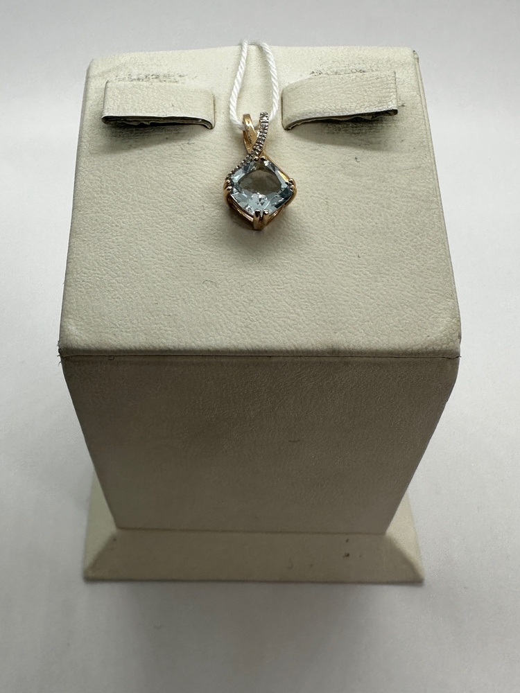 ПОДВЕСКА С КАМНЯМИ (Au 585)