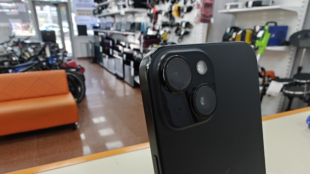 Смартфон Apple Iphone 15 256Gb