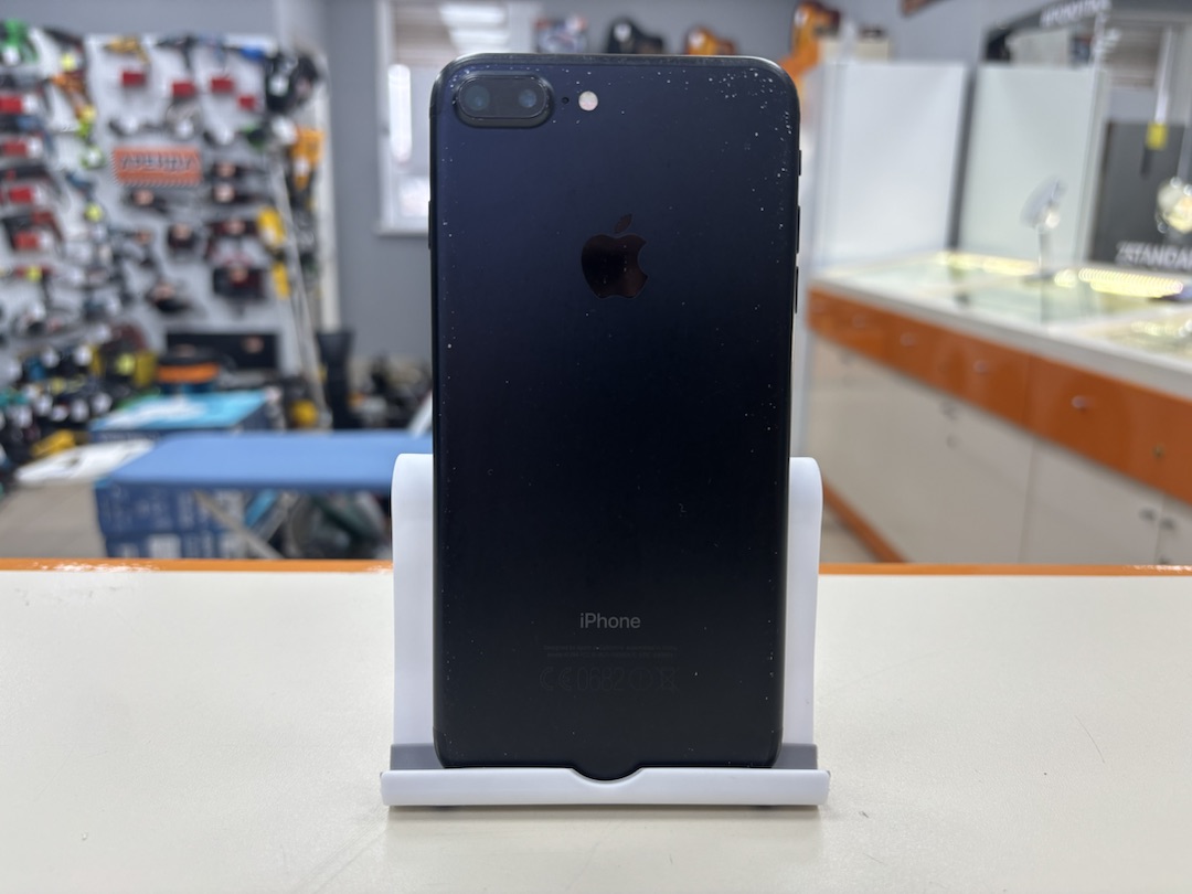 Смартфон Apple iPhone 7 Plus 128Gb