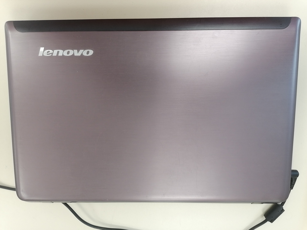Ноутбук Lenovo Ideapad z575; A6-3400M, Radeon Graphics, 8 Гб, Нет, 500 Гб