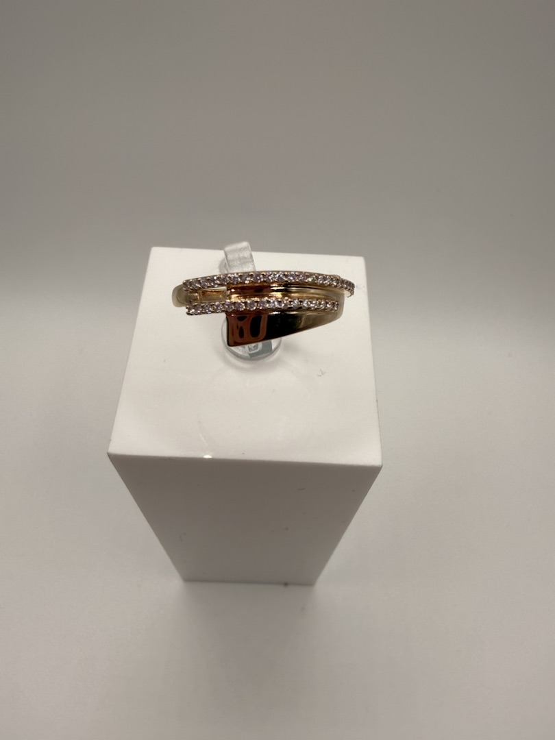 КОЛКМИ585 КОЛЬЦО С КАМНЯМИ (Au 585)