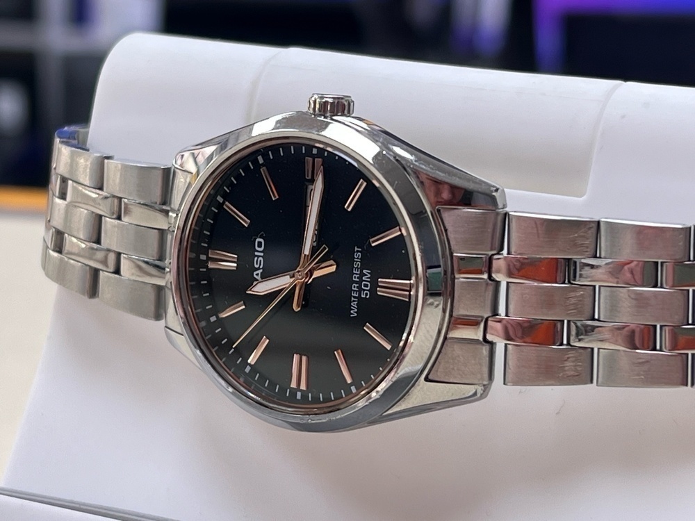 Часы наручные Casio MTP-1335