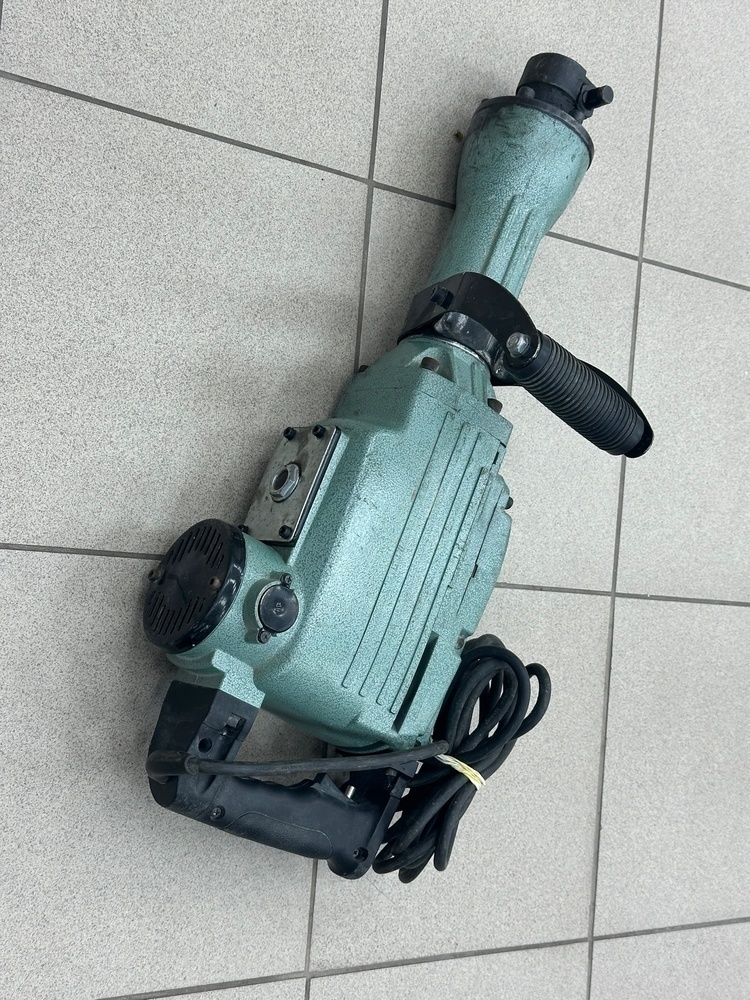 Отбойный молоток Энкор МОЭ-1650
