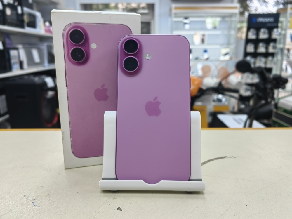 Смартфон Apple Iphone 16 128Gb