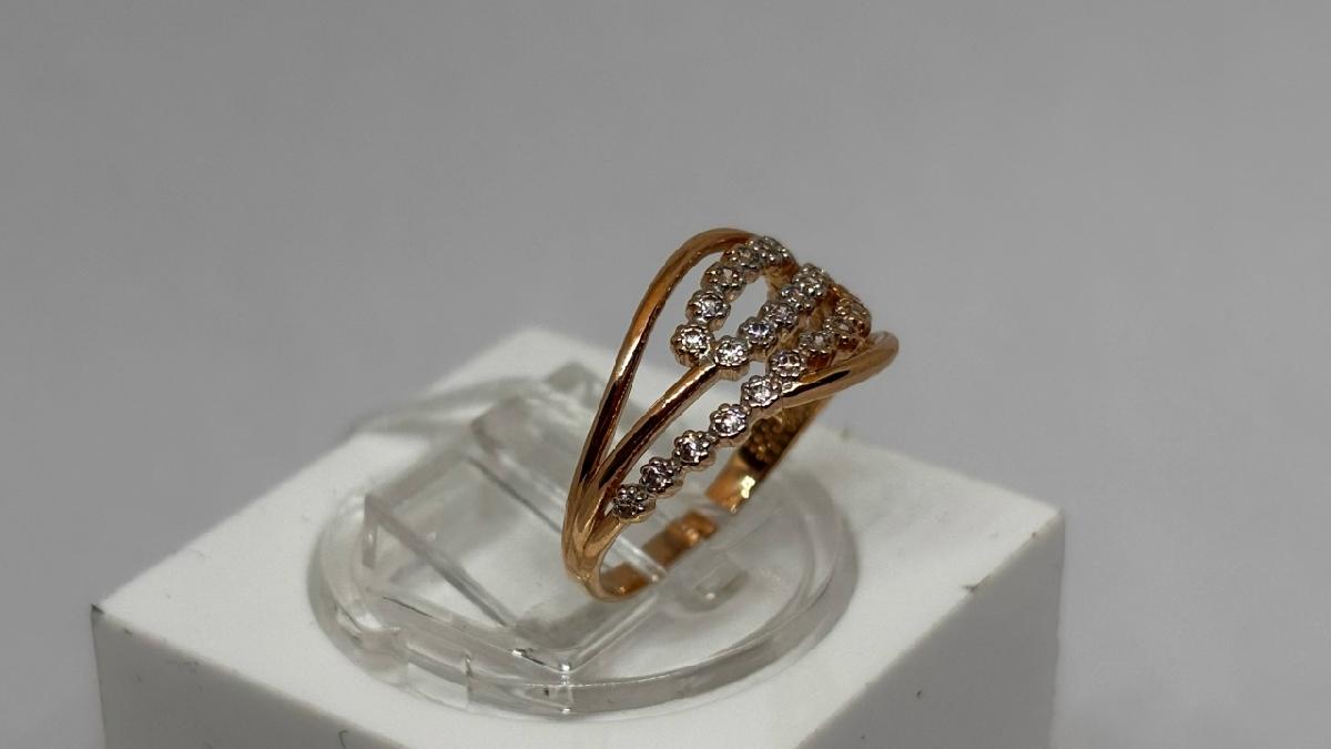 КОЛКМИ585 КОЛЬЦО С КАМНЯМИ (Au 585)