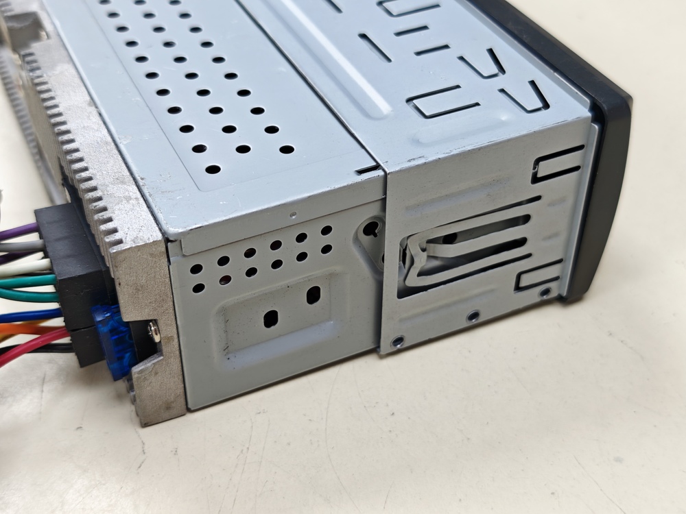 Автомагнитола Aura 678DSP