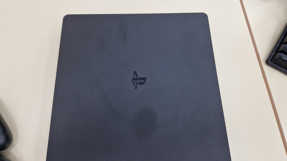 Игровая приставка PlayStation 4 Slim 1Tb