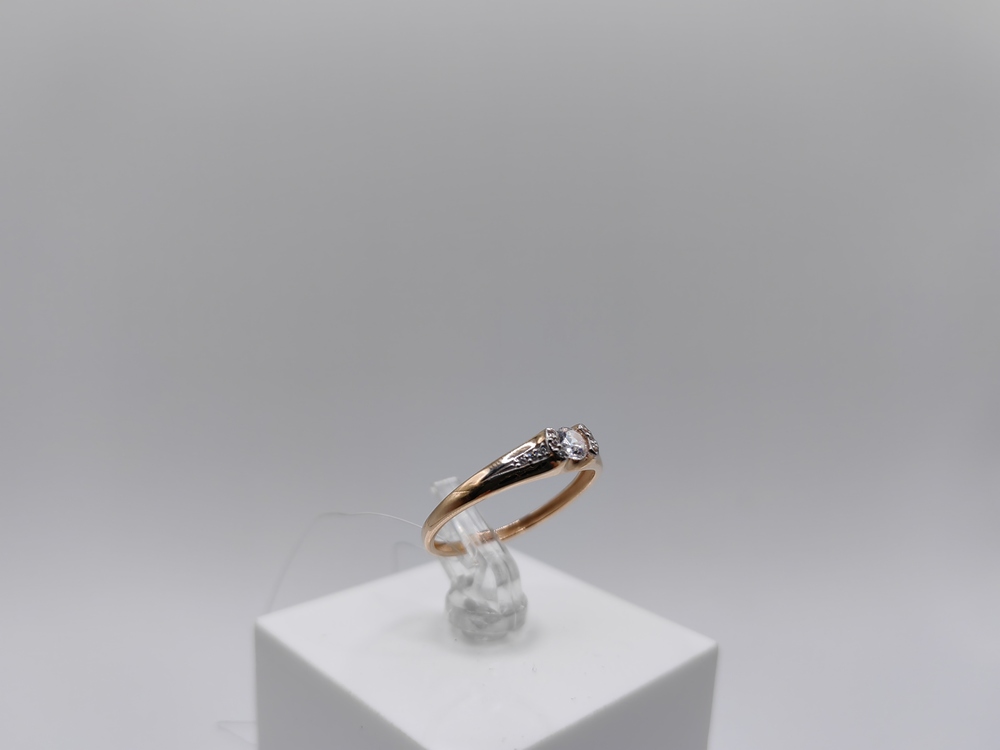 КОЛЬЦО С КАМНЯМИ (Au 585)