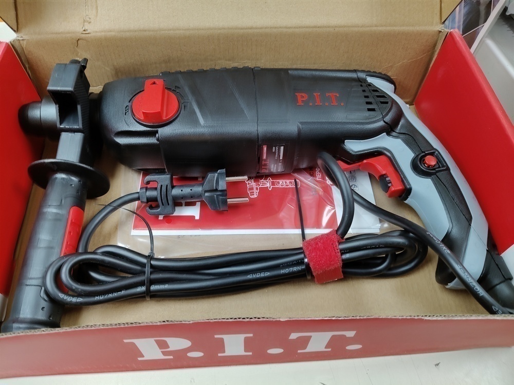 Перфоратор P.I.T. PBH24-C