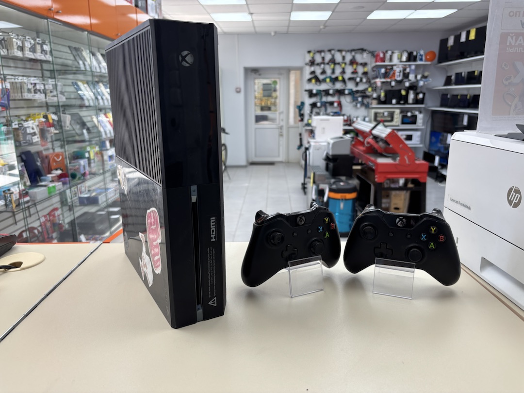 Игровая приставка Xbox One 500Gb