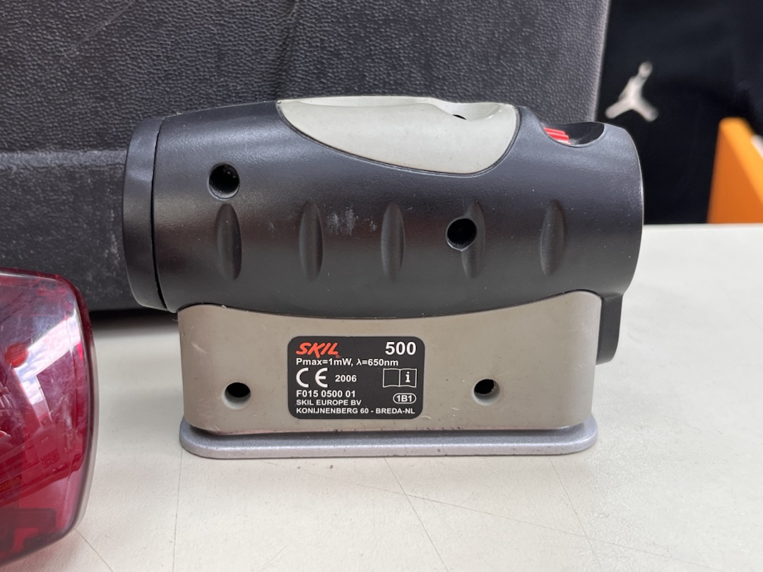 Нивелир Skil 500