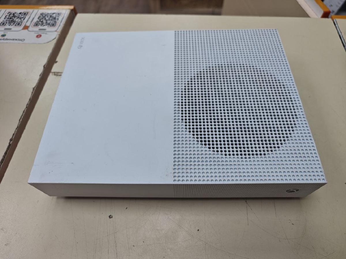 Игровая приставка Xbox One S Digital Edition 500Gb