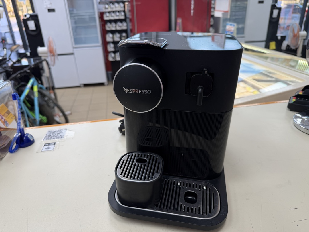 Кофемашина Delonghi EC650