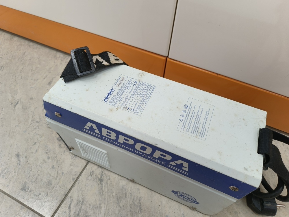 Сварочный аппарат Aurora Вектор 2200