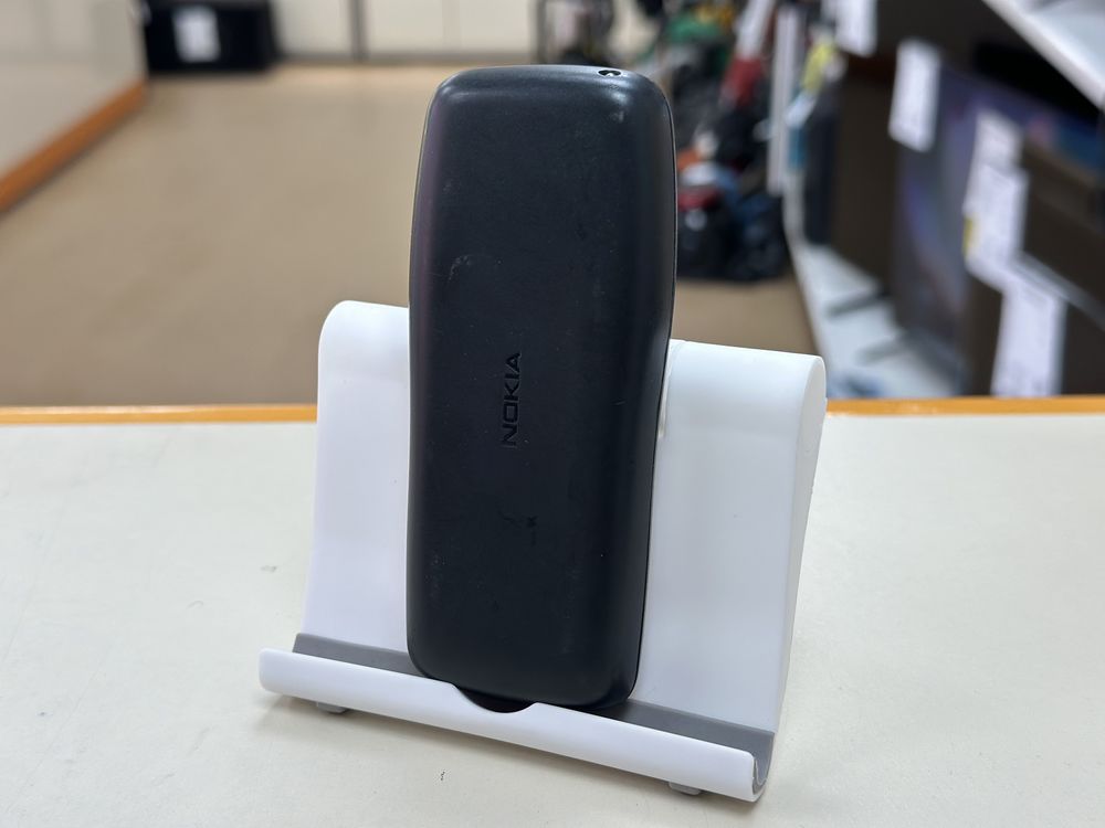 Мобильный телефон Nokia 105