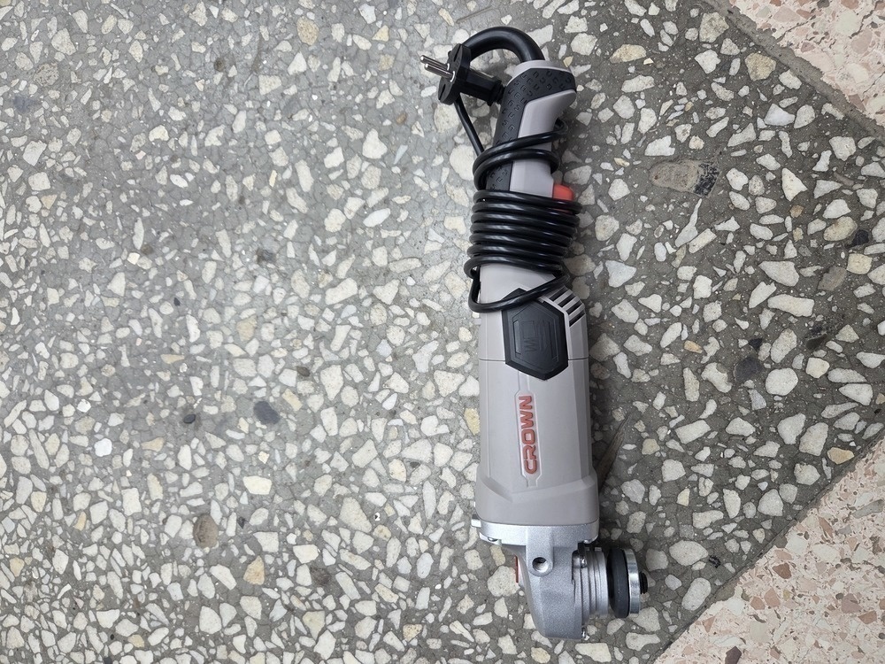Угловая шлифмашина Crown CT13506-125N