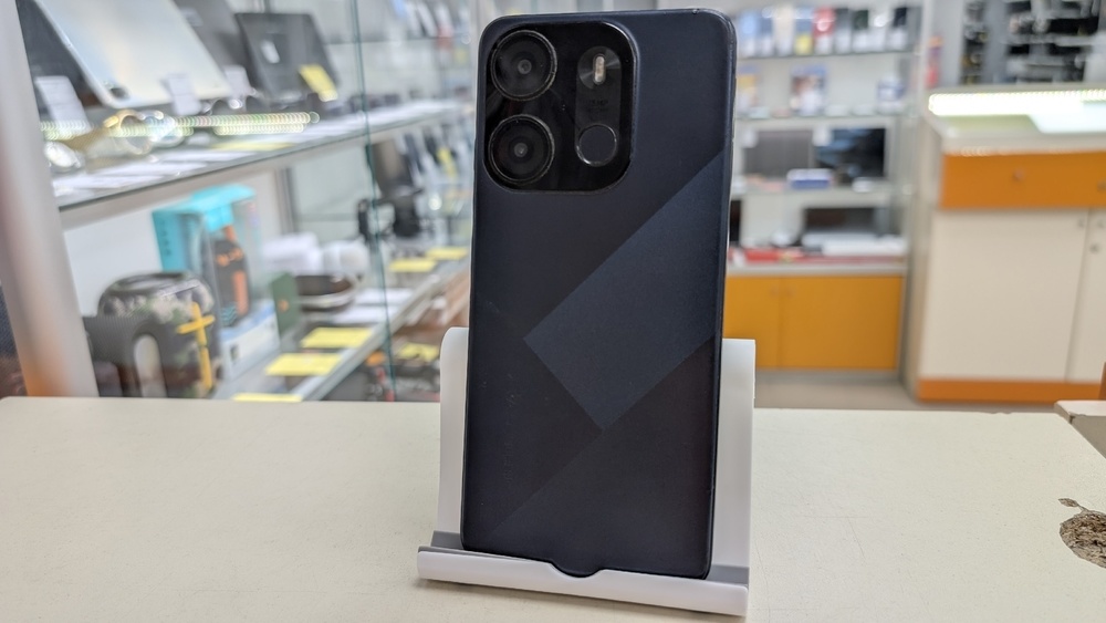 Смартфон Tecno Spark Go 2023 3/64