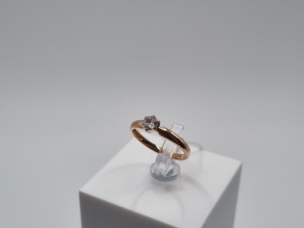 КОЛКМ585 КОЛЬЦО С КАМНЕМ (Au 585)