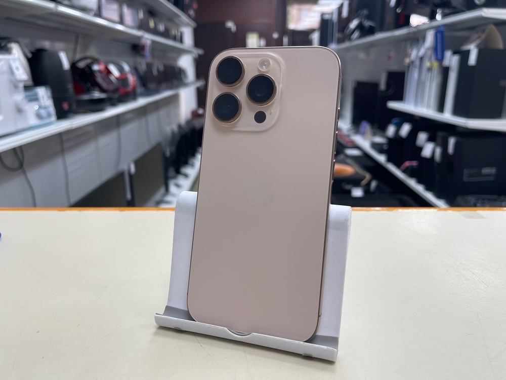Смартфон Apple Iphone 16 Pro 256Gb
