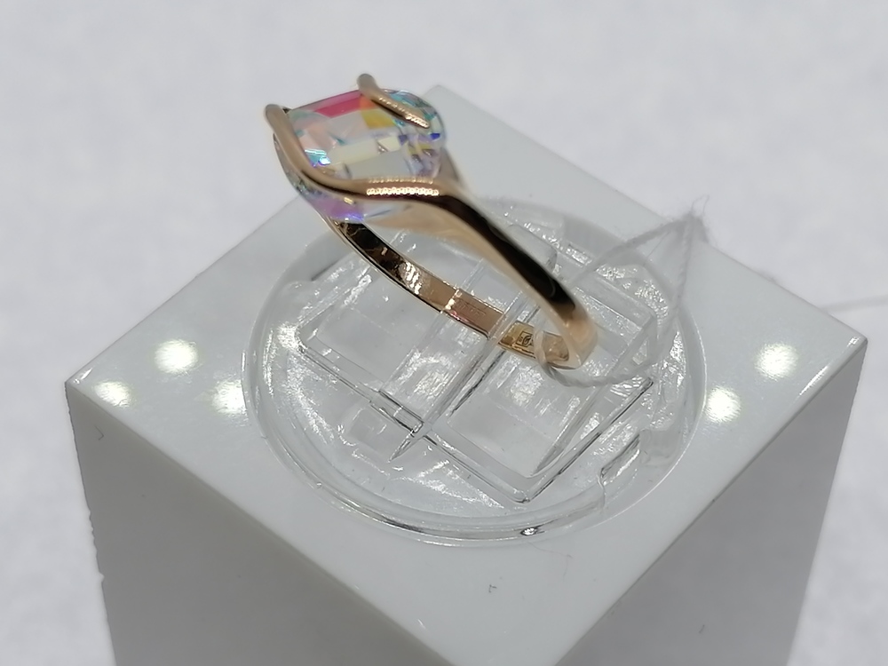 1180834 КОЛЬЦО С КАМНЕМ (Au 585)