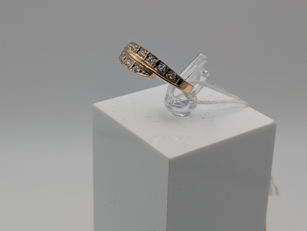 КОЛЬЦО С КАМНЯМИ (Au 585)