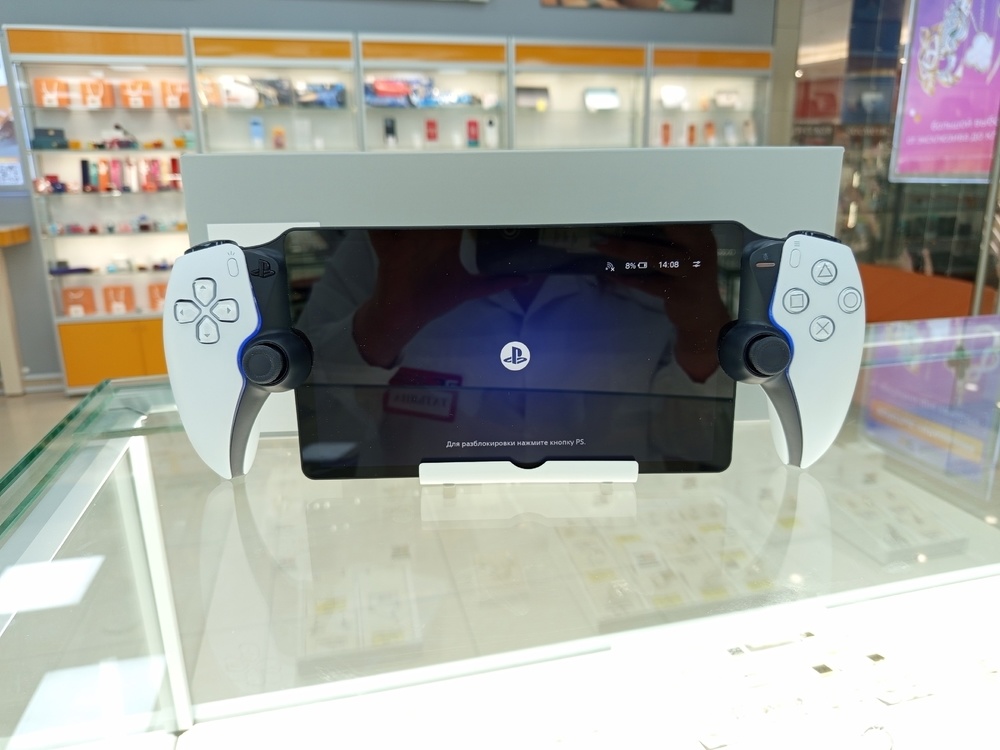 Игровая приставка PlayStation Portal