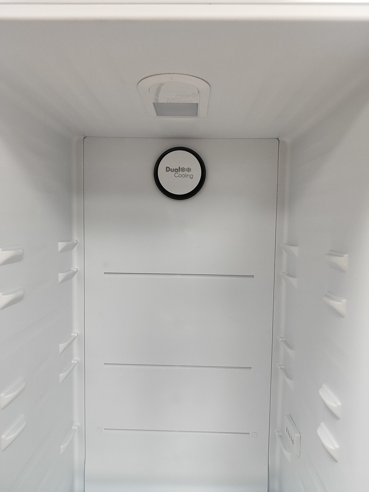 Холодильник Beko B3R0CNK312HW