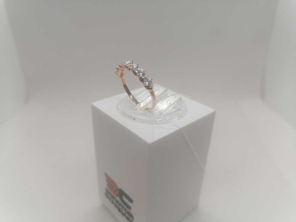 КОЛЬЦО С КАМНЯМИ (Au 585)