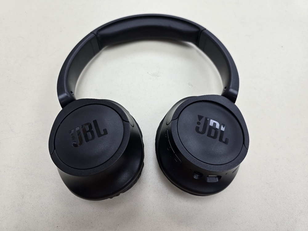 Наушники беспроводные JBL 