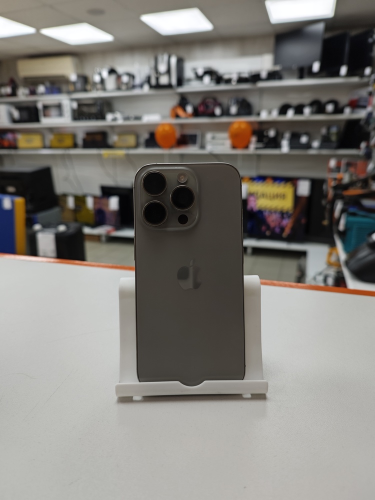 Смартфон Apple Iphone 16 Pro 128Gb
