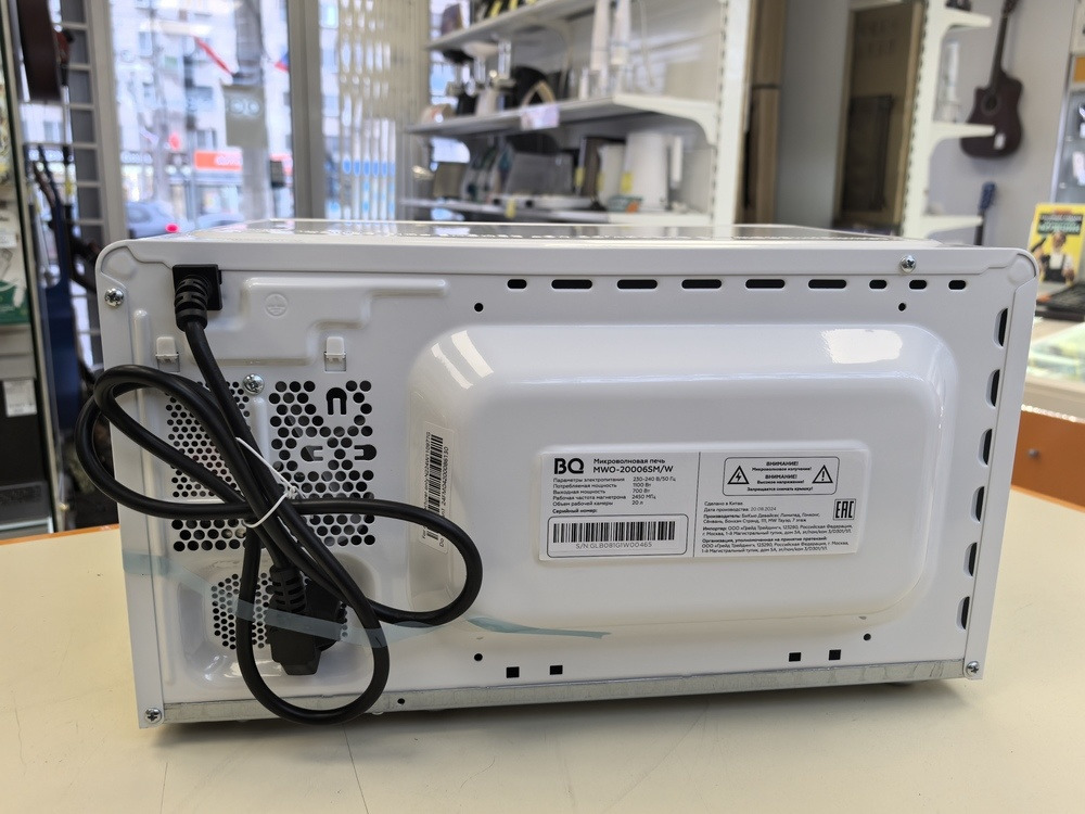 Микроволновая печь BQ MWO-20006SM/W