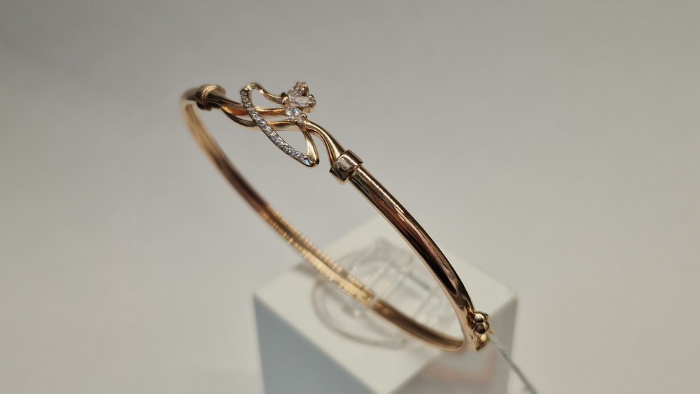 БРАСЛЕТ ЖЕСТКИЙ С КАМНЯМИ (Au 585)