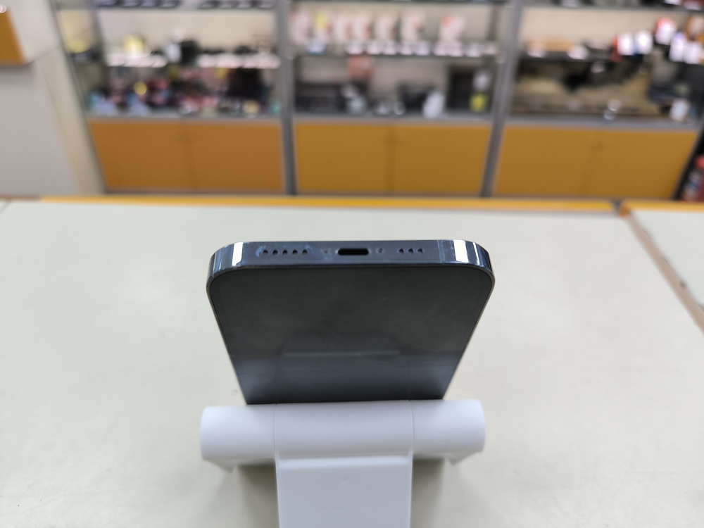 Смартфон Apple iPhone 13 Pro 256Gb