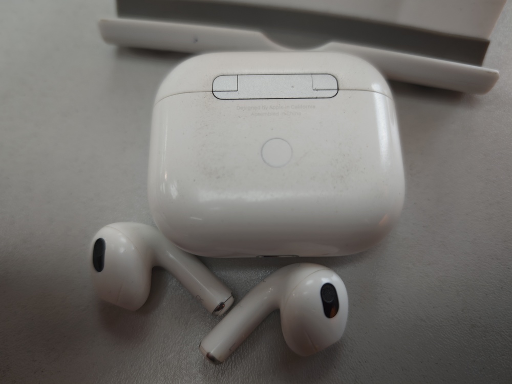 Наушники беспроводные Apple AirPods 3 Lightning