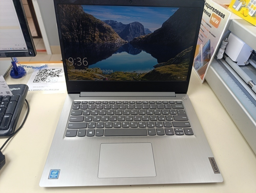 Ноутбук Lenovo; Silver N5030, Intel UHD Graphics 605, 4 Гб, Нет, 500 Гб