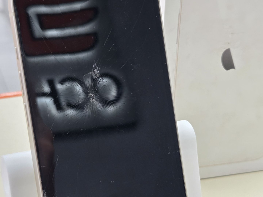 Смартфон Apple iPhone 13 128Gb